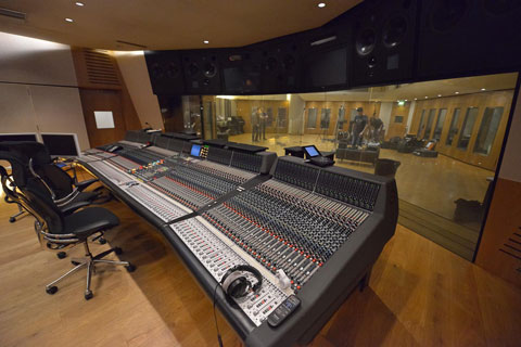 mixing-console