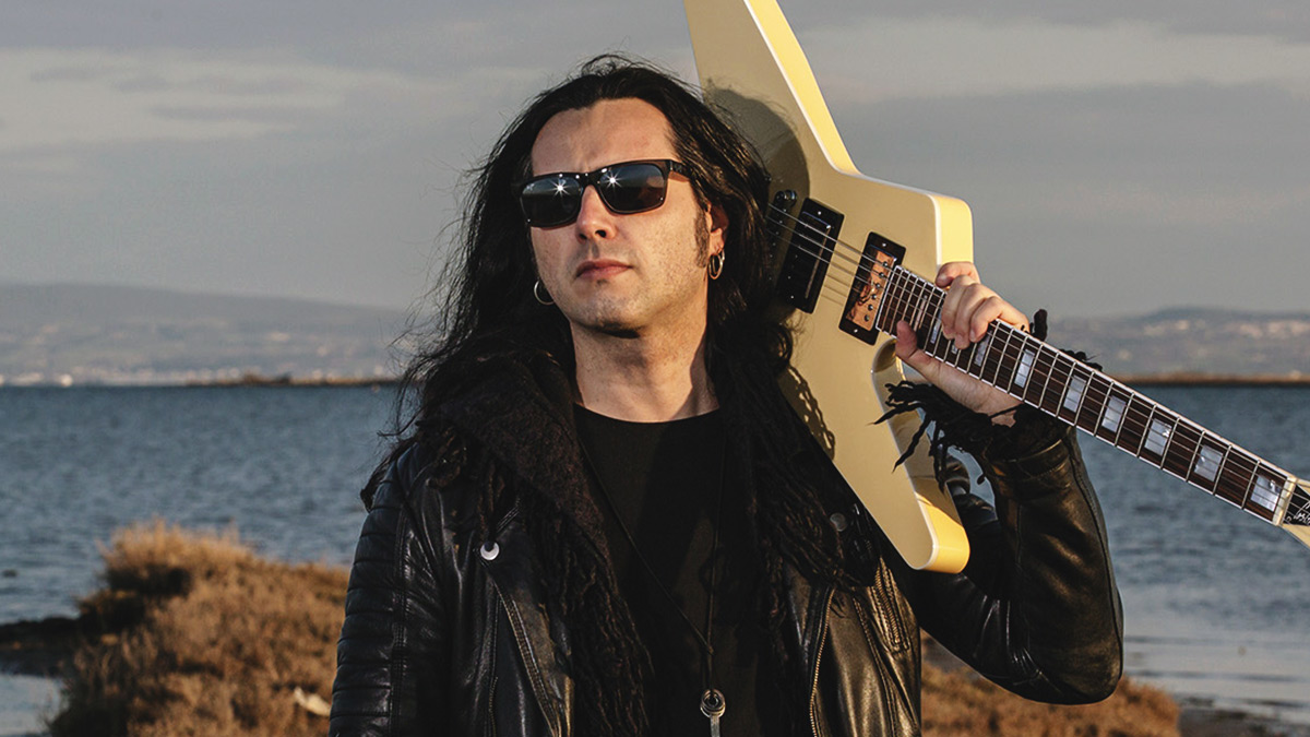 ARTIST SPOTLIGHT: GUS G.