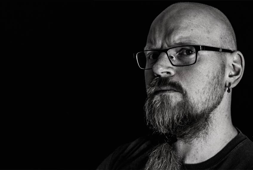 GUEST PLAYLIST: EFRAIM JUNTUNEN.